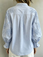 Women’s 3D Floral Embroidery Puff Sleeve Striped Collared Button Down Shirt
